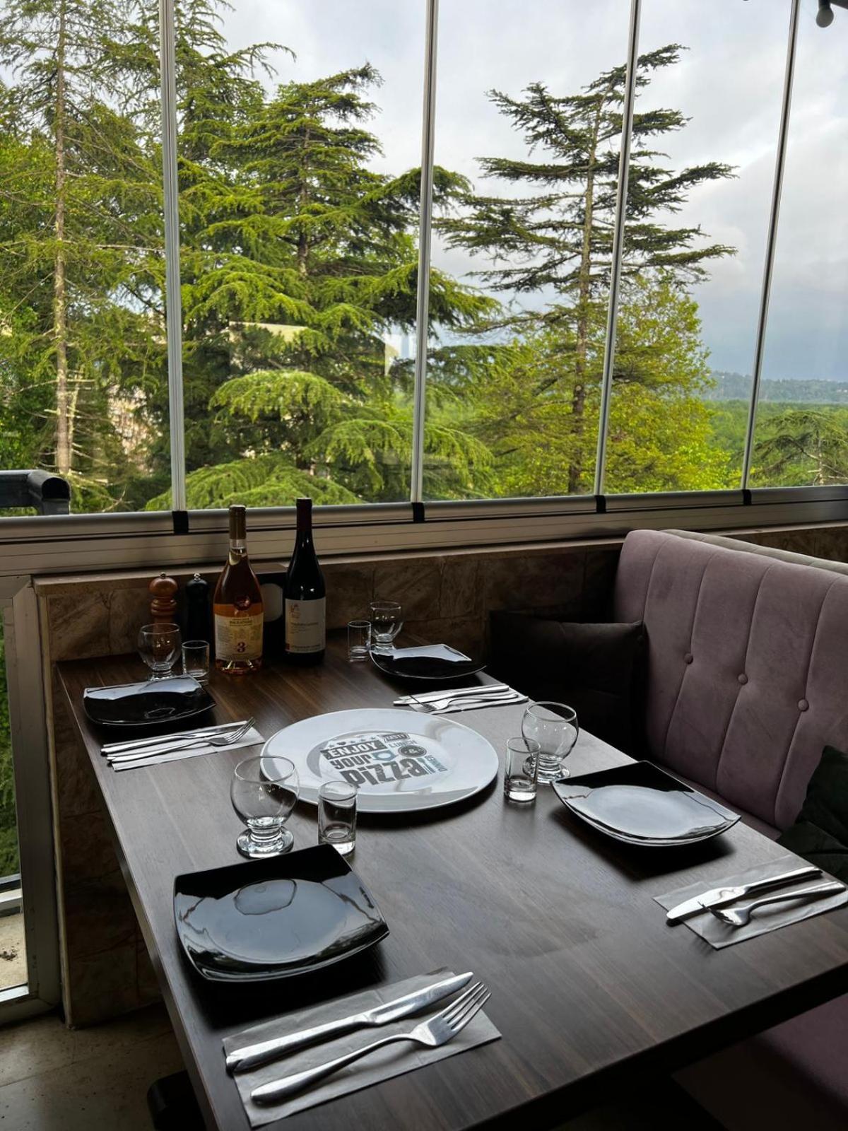 Golden Fleece Hotel Ureki Ngoại thất bức ảnh