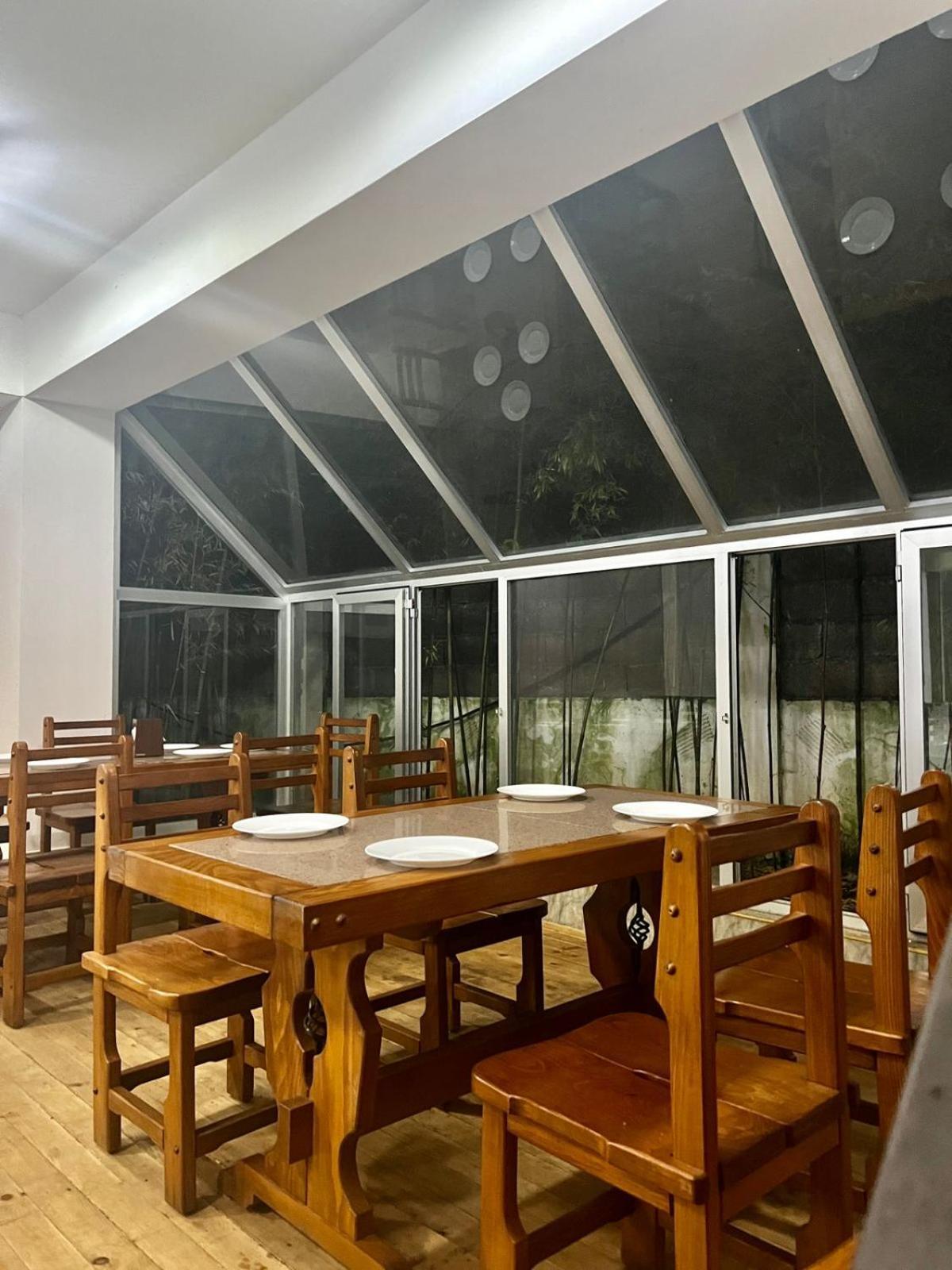 Golden Fleece Hotel Ureki Ngoại thất bức ảnh