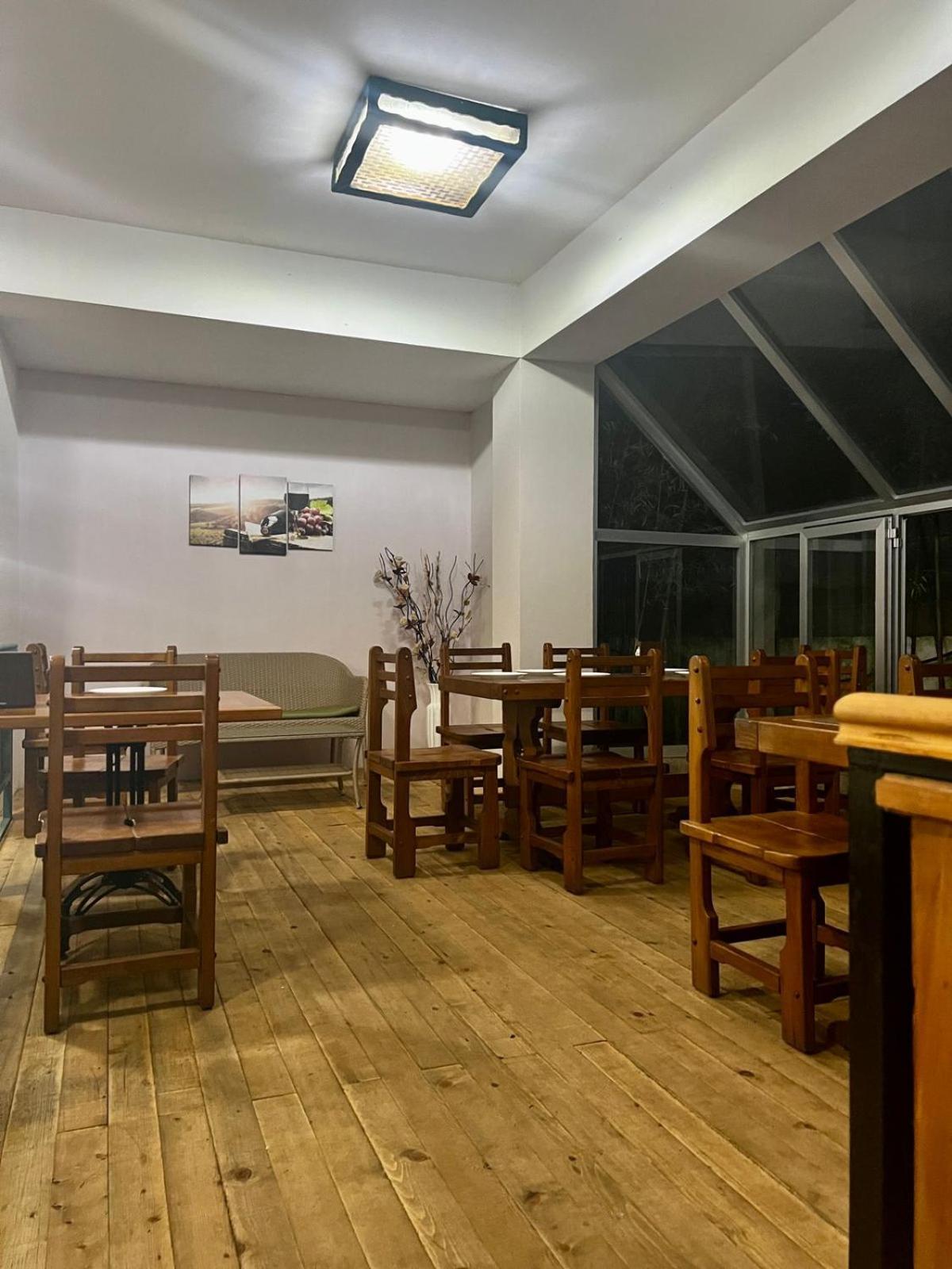 Golden Fleece Hotel Ureki Ngoại thất bức ảnh