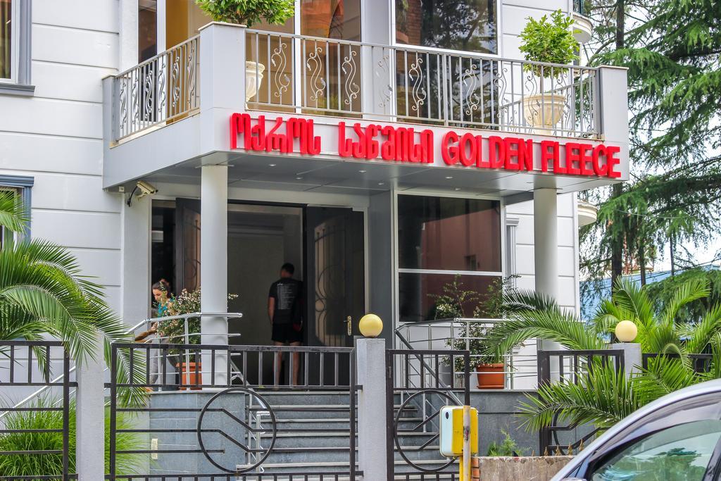 Golden Fleece Hotel Ureki Ngoại thất bức ảnh